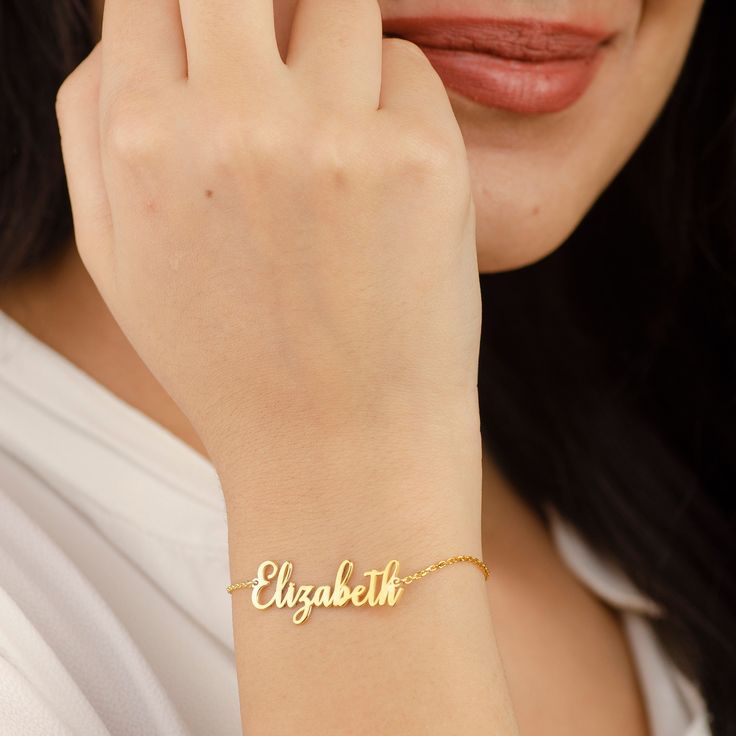 𝗧𝗵𝗲 𝗚𝗼𝗹𝗱𝗲𝗻 𝗦𝗶𝗴𝗻𝗮𝘁𝘂𝗿𝗲