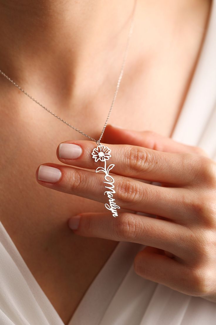 𝐌𝐨𝐧 𝐅𝐥𝐞𝐮𝐫